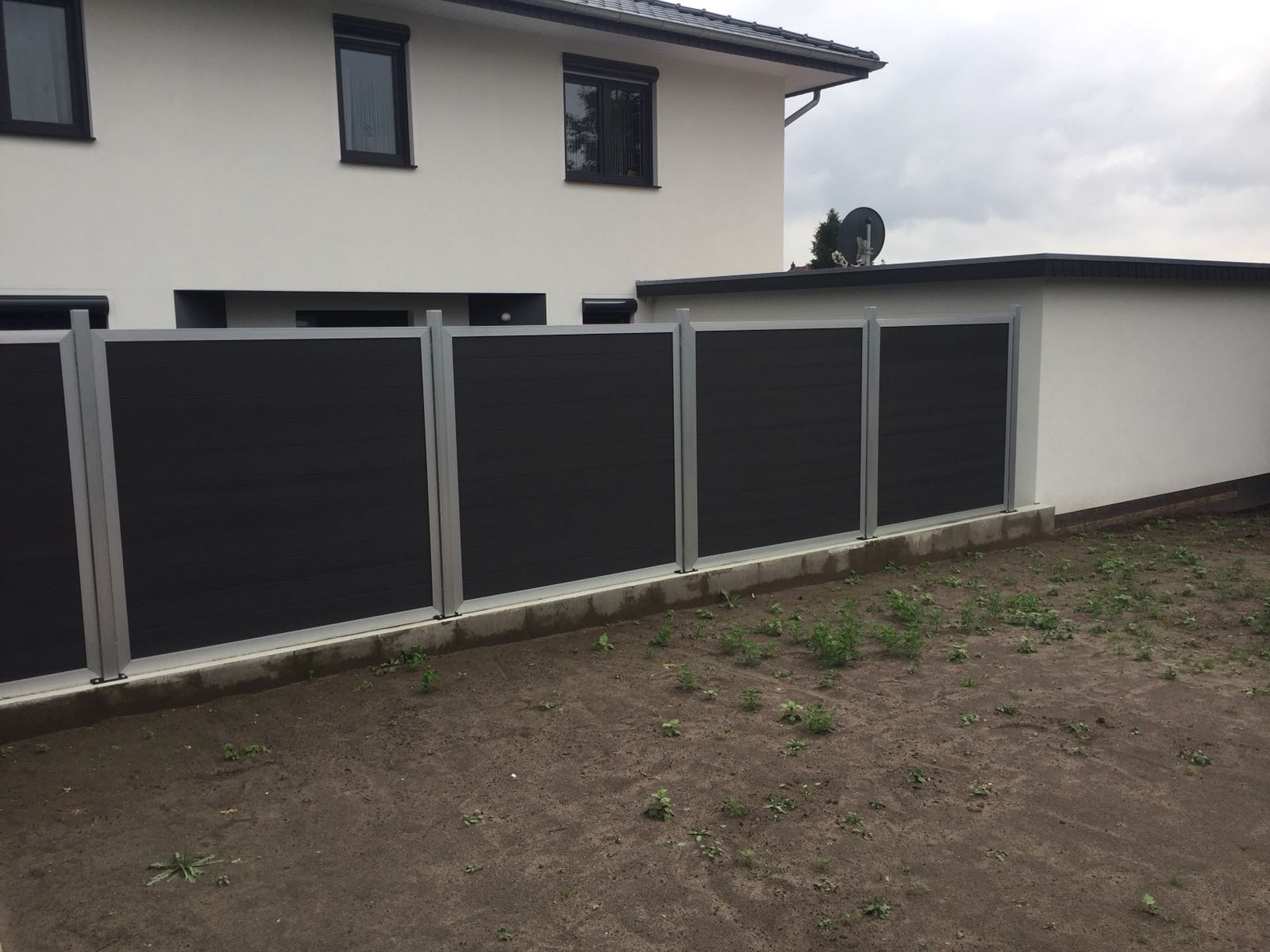 Wpc Coex Sichtschutzzaun Exclusive Line Anthrazit Silber